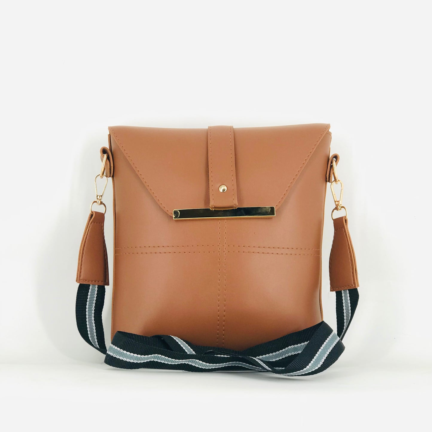 Celeste – Brown Everyday Crossbody by Luna Persona