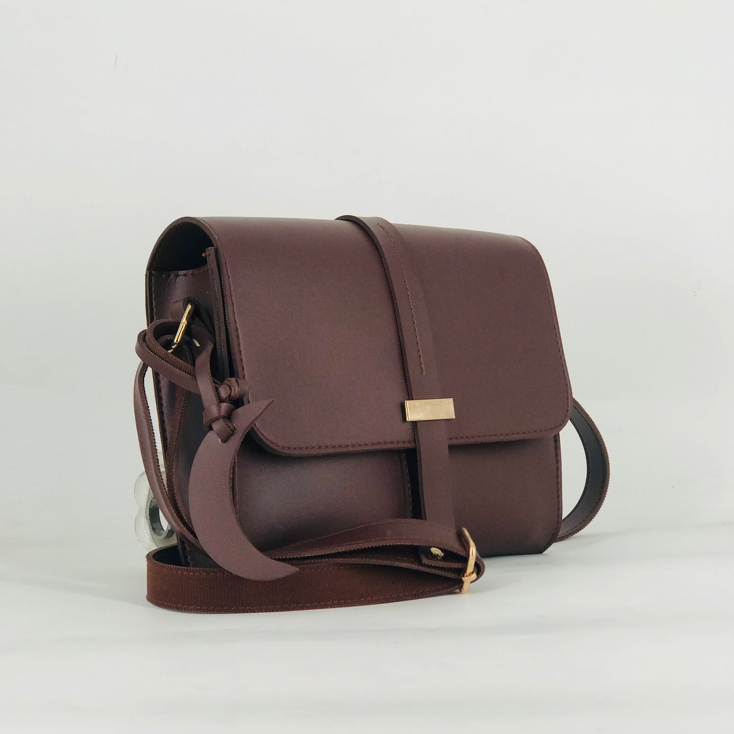 Mocca Crossbody By Luna Persona