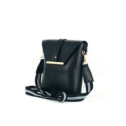 Celeste  Black Crossbody